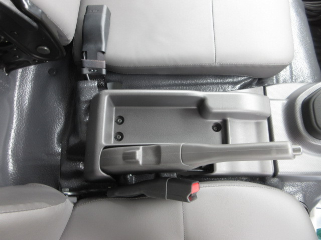 いすゞ エルフ 小型 冷蔵冷凍バン 2RG-NPR88AM(106396) 18枚目