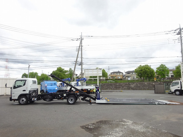 Mitsubishi Fuso canter Small Vehible loader 2RG-FEB90(106403) 7枚目