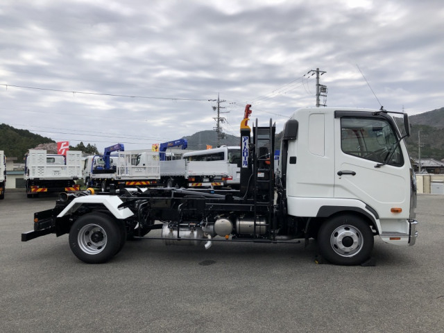 三菱ふそう ファイター 中型 コンテナ専用車 2KG-FK62F(106463) 8枚目