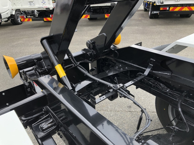 三菱ふそう ファイター 中型 コンテナ専用車 2KG-FK62F(106463) 18枚目