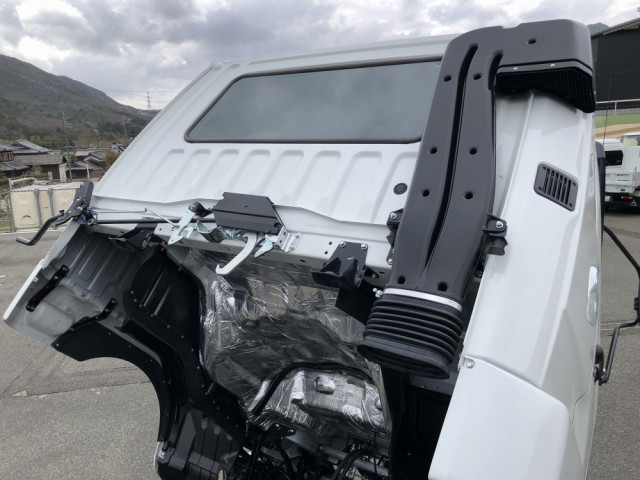 三菱ふそう ファイター 中型 コンテナ専用車 2KG-FK62F(106463) 34枚目