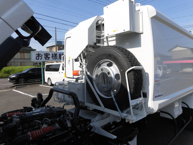 いすゞ エルフ 小型 塵芥車（プレス式） 2PG-NPR88YM(106562) 8枚目