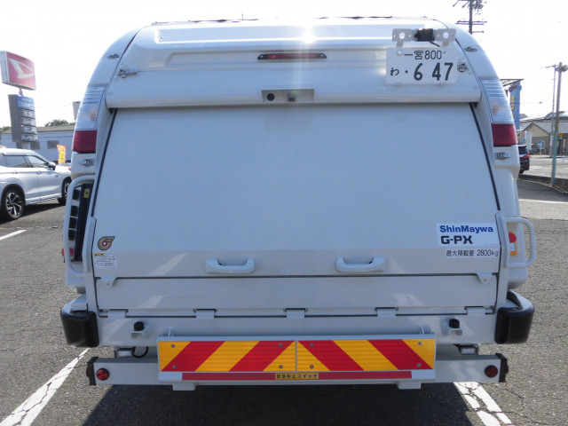 いすゞ エルフ 小型 塵芥車（プレス式） 2PG-NPR88YM(106562) 9枚目