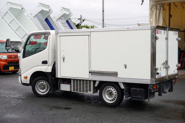 トヨタ ダイナ 小型 冷蔵冷凍バン QDF-KDY221(106625) 7枚目