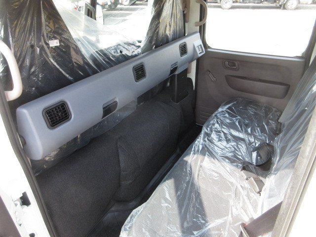 Mitsubishi Fuso canter Small Double cab 2RG-FBA20(88746) 28枚目
