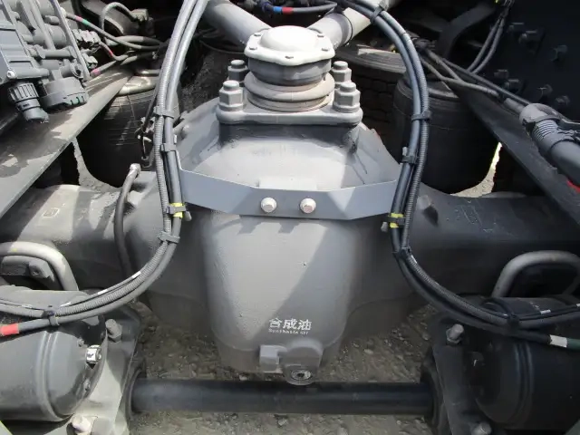 日産自動車 クオン 大型 トラクタ 2RG-GK5DAD(106673) 16枚目
