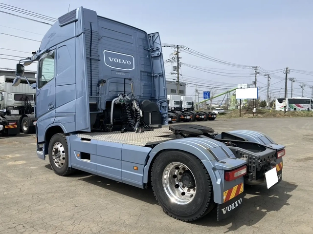 Volvo Large Tractor(106720) 7枚目