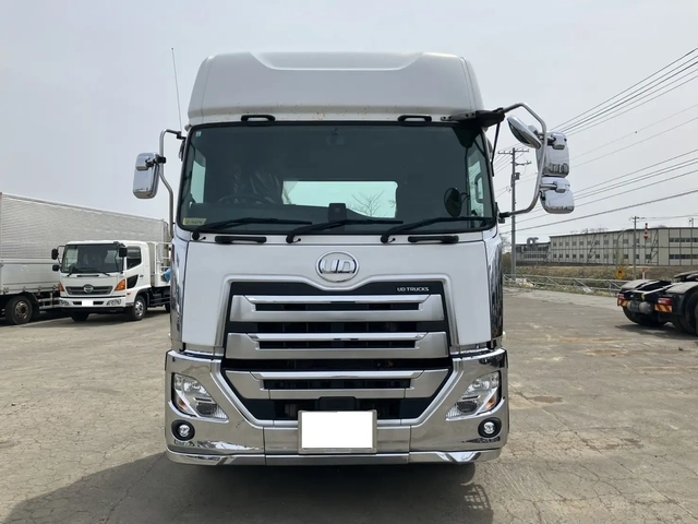 日産自動車 クオン 大型 トラクタ 2PG-GK5AAD(106721) 2枚目