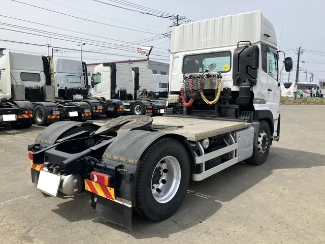 日産自動車 クオン 大型 トラクタ 2PG-GK5AAD(106721) 5枚目