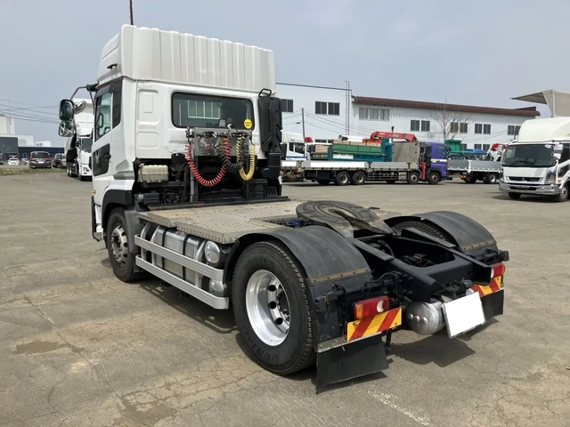 日産自動車 クオン 大型 トラクタ 2PG-GK5AAD(106721) 7枚目