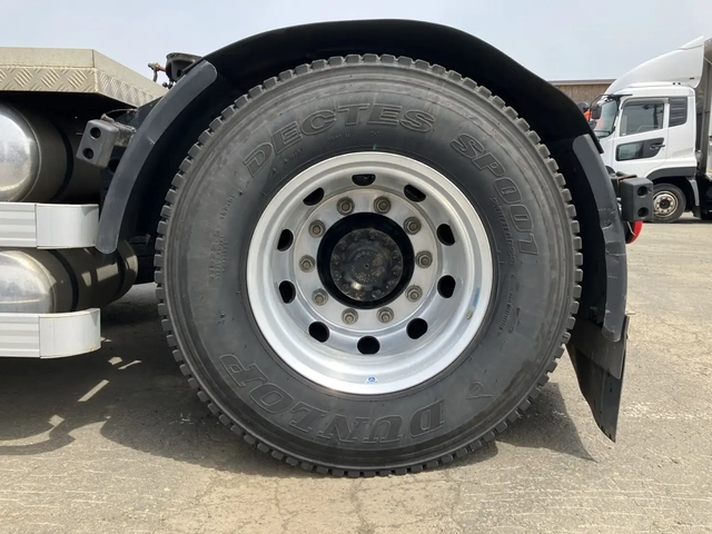 日産自動車 クオン 大型 トラクタ 2PG-GK5AAD(106721) 10枚目
