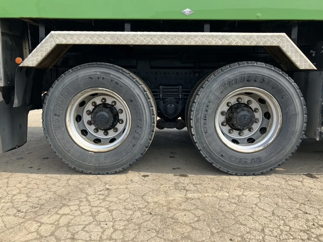 日野 プロフィア 大型 土砂ダンプ 2DG-FS1AGA(106735) 14枚目