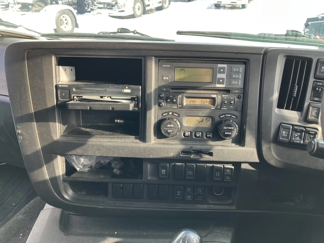 いすゞ ギガ 大型 冷蔵冷凍バン 2KG-CYL77C(106740) 38枚目