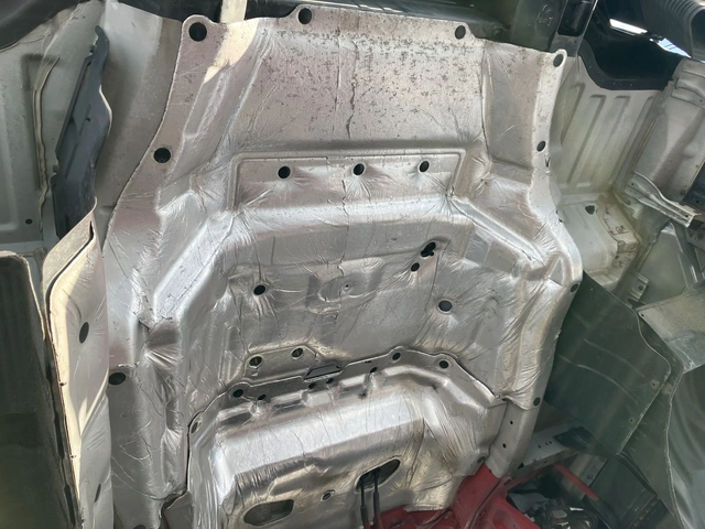 いすゞ ギガ 大型 冷蔵冷凍バン 2KG-CYL77C(106740) 51枚目