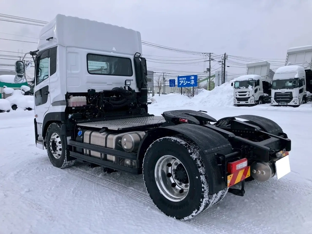 日産自動車 クオン 大型 トラクタ 2PG-GK6DAD(106769) 8枚目