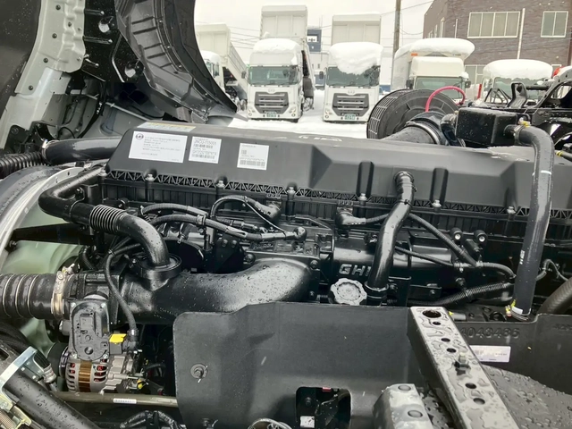 日産自動車 クオン 大型 トラクタ 2PG-GK6DAD(106769) 32枚目