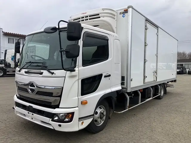 日野 レンジャー 中型 冷蔵冷凍バン 2KG-FD2ABG(106827) 1枚目