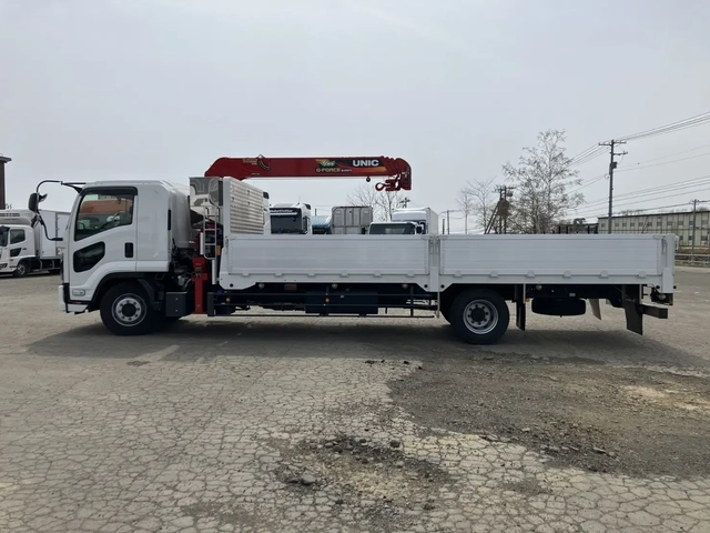 Isuzu forward 6studs large Crane equipped trucks 2RG-FTR90U4(106826) 8枚目