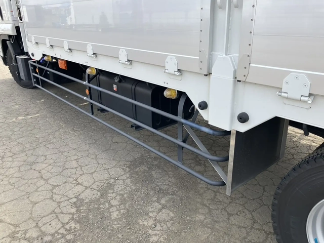Isuzu forward 6studs large Crane equipped trucks 2RG-FTR90U4(106826) 10枚目