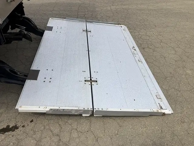 日野 レンジャー 中型 冷蔵冷凍バン 2KG-FD2ABG(106827) 32枚目