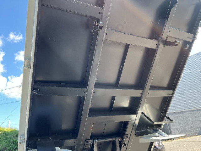 三菱ふそう キャンター 小型 土砂ダンプ 2RG-FBA60(112469) 28枚目