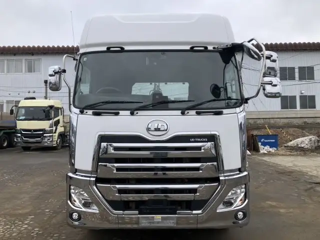 日産自動車 クオン 大型 トラクタ 2PG-GK5AAD(106844) 2枚目