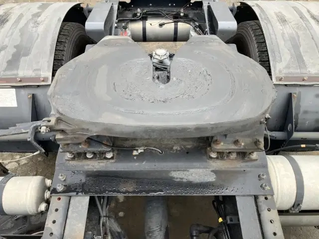 日産自動車 クオン 大型 トラクタ 2PG-GK5AAD(106844) 12枚目