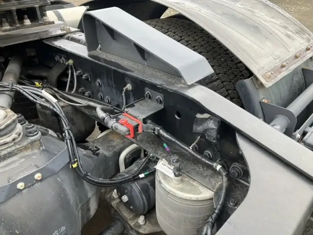 日産自動車 クオン 大型 トラクタ 2PG-GK5AAD(106844) 15枚目