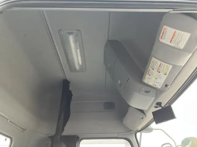 日産自動車 クオン 大型 トラクタ 2PG-GK5AAD(106844) 28枚目