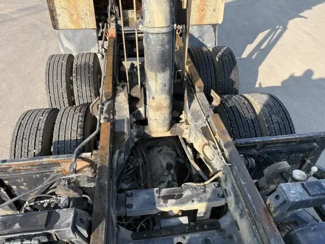 日産自動車 クオン 大型 土砂ダンプ QKG-CW5XL(106874) 18枚目