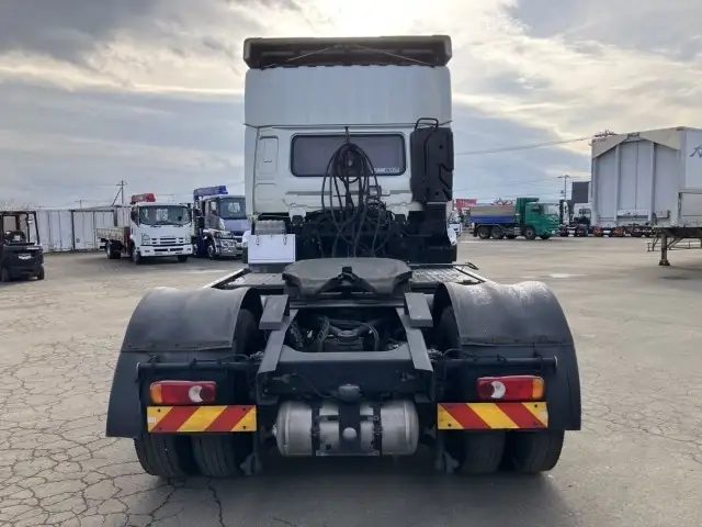 日産自動車 クオン 大型 トラクタ 2PG-GK5AAD(106879) 5枚目