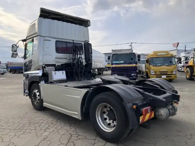 日産自動車 クオン 大型 トラクタ 2PG-GK5AAD(106879) 7枚目