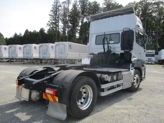 日産自動車 クオン 大型 トラクタ 2PG-GK5AAD(106894) 3枚目