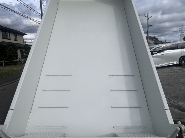 三菱ふそう キャンター 小型 土砂ダンプ 2RG-FBA60(107016) 12枚目