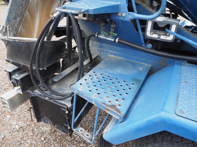 いすゞ フォワード 中型 ミキサー車 *********(107044) 31枚目