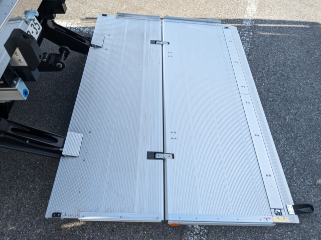 三菱ふそう ファイター 中型 冷蔵冷凍バン 2KG-FK65F(107047) 11枚目