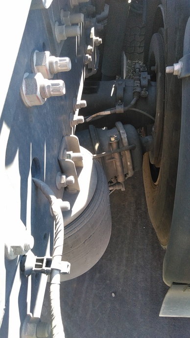 Hino profia Large Tractor QPG-SH1EDDG(2650) 11枚目