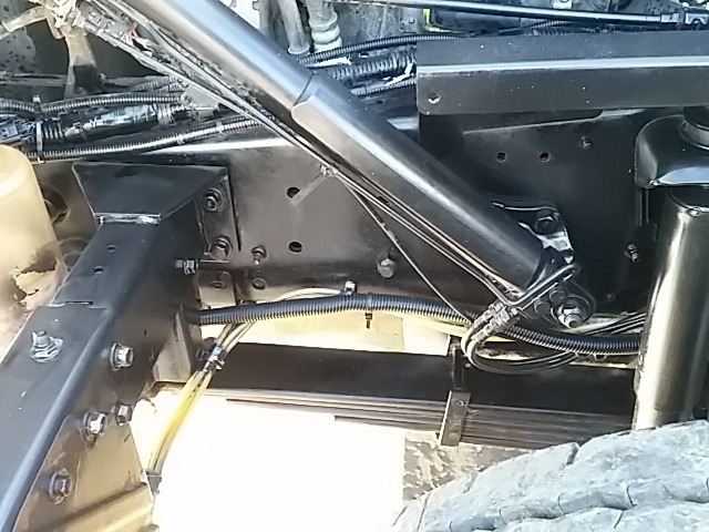 UDトラックス（日産） クオン 大型 土砂ダンプ ADG-CW4XL(8273) 32枚目