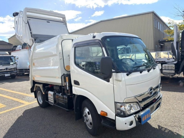 日野 デュトロ 小型 塵芥車（プレス式） 2RG-XZU605X(113896) 6枚目