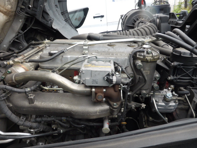 日野 プロフィア 大型 トラクタ BDG-SH1AHXG(3090) 26枚目