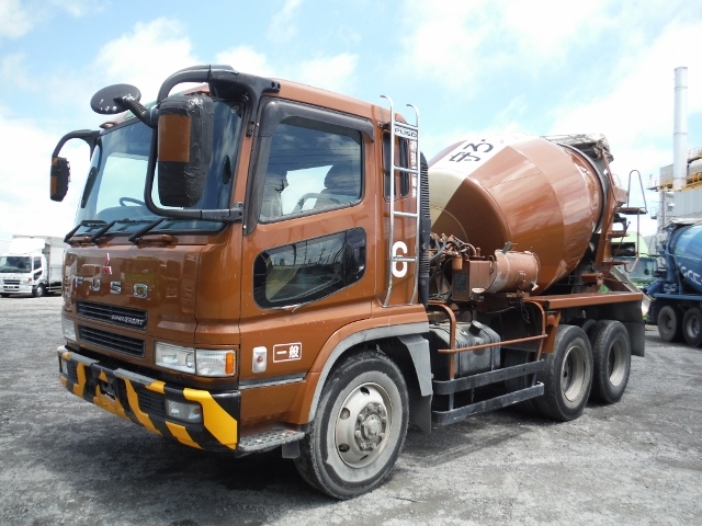 三菱ふそう スーパーグレート 大型 ミキサー車 KL-FV50KJXD(1106) 1枚目