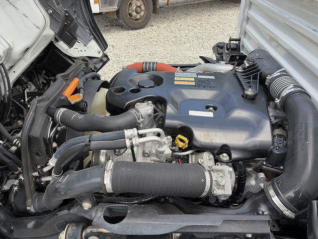 いすゞ エルフ 小型 平ボディ TRG-NHR85A(105790) 21枚目