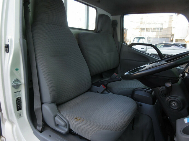 トヨタ トヨエース 小型 平ボディ TKG-XZC605(7985) 26枚目