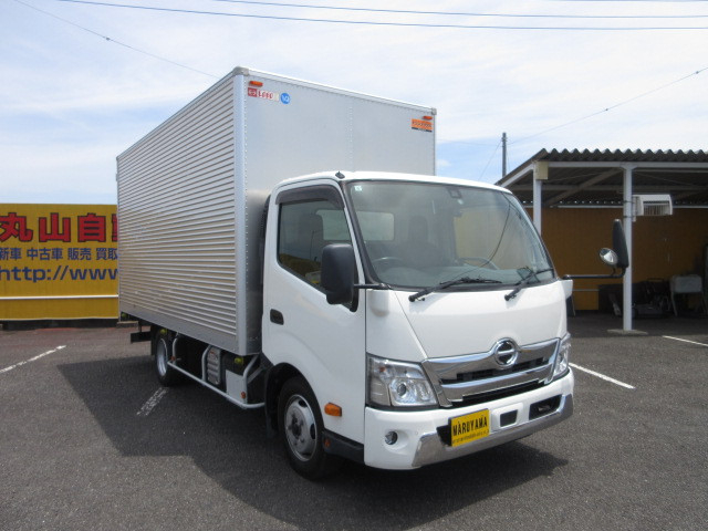 日野 デュトロ 小型 バン 2RG-XZU710M(109749) 2枚目