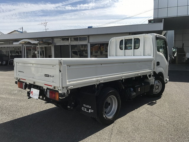 いすゞ エルフ 小型 平ボディ 2TG-NKR88AF(113320) 6枚目