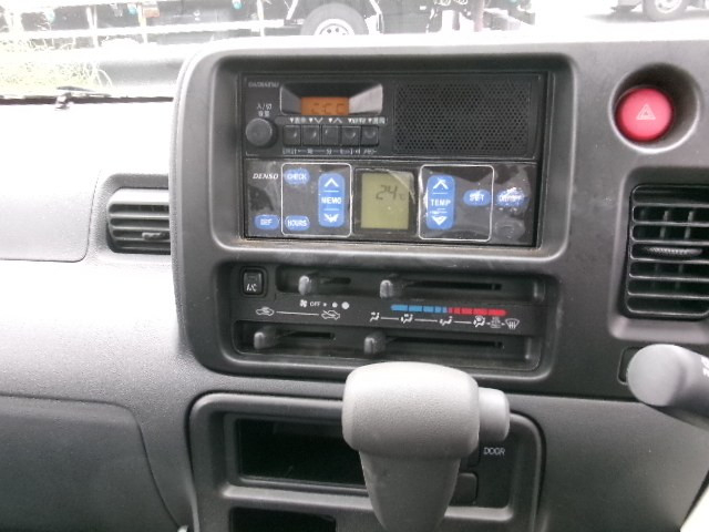ダイハツ ハイゼット 軽 冷蔵冷凍バン EBD-S321V(112971) 12枚目