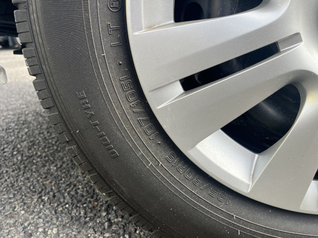 日産自動車 キャラバン 小型 冷蔵冷凍バン CBF-VR2E26(96407) 44枚目