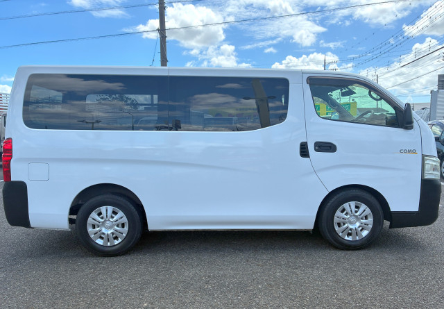 いすゞ コモ 小型 バン CBF-JVR2E26(111854) 3枚目