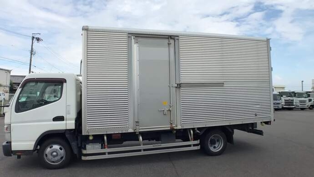 Mitsubishi Fuso canter Small Box body TKG-FEB50(34632) 7枚目