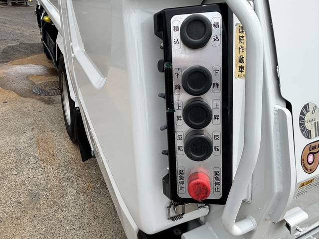いすゞ エルフ 小型 塵芥車（プレス式） TKG-NPR85YN(107757) 11枚目